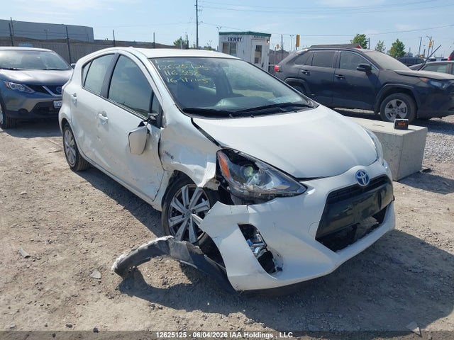 12625125 :رقم المزاد ، JTDKDTB34G1116358 vin ، 2016 Toyota Prius C مزاد بيع