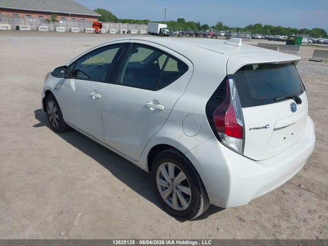 12625125 :رقم المزاد ، JTDKDTB34G1116358 vin ، 2016 Toyota Prius C مزاد بيع