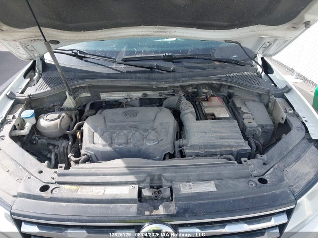 12625129 :رقم المزاد ، 3VV0B7AX2JM145748 vin ، 2018 Volkswagen Tiguan S مزاد بيع