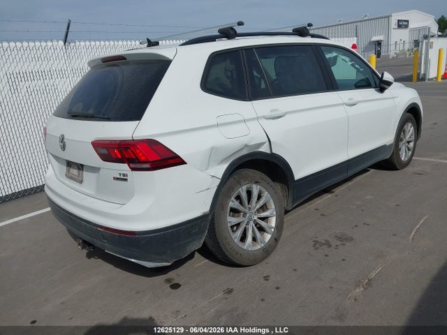 12625129 :رقم المزاد ، 3VV0B7AX2JM145748 vin ، 2018 Volkswagen Tiguan S مزاد بيع