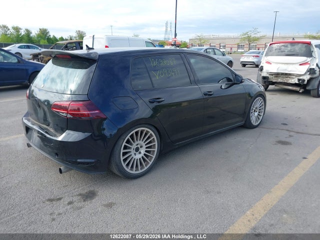 3VW217AU3FM093499 Volkswagen Golf 1.8 Tsi Comfortline/1.8 Tsi Highline/1.8 Tsi Trendline