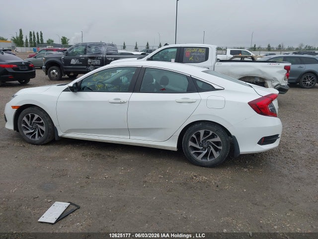 12625177 :رقم المزاد ، 2HGFC2F60JH038089 vin ، 2018 Honda Civic Lx مزاد بيع
