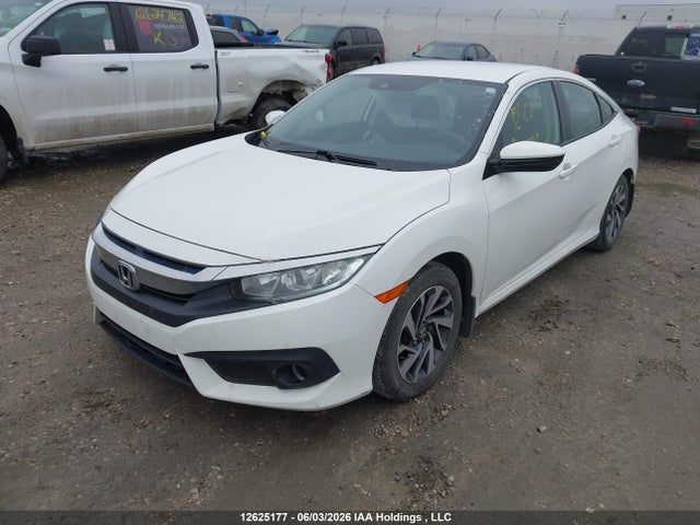 12625177 :رقم المزاد ، 2HGFC2F60JH038089 vin ، 2018 Honda Civic Lx مزاد بيع