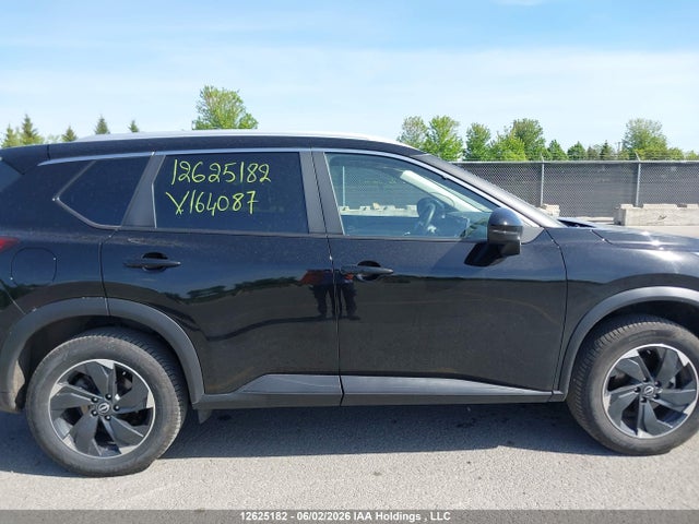 JN8BT3BB5SW164087 Nissan Rogue Sv/rock Creek