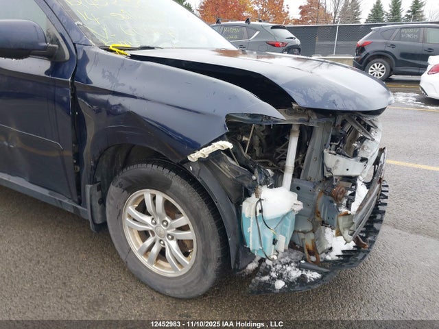 Продаж на аукціоні авто 2014 Mitsubishi Outlander Es, vin: JA4AZ2A3XEZ605641, номер лоту: 12452983