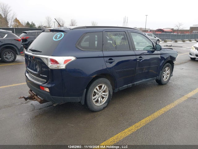 Продаж на аукціоні авто 2014 Mitsubishi Outlander Es, vin: JA4AZ2A3XEZ605641, номер лоту: 12452983