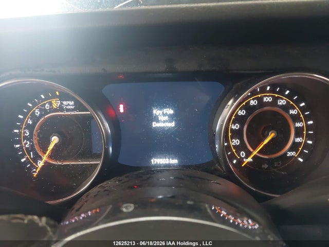 12625213 :رقم المزاد ، 1C4HJXEG2MW620446 vin ، 2021 Jeep Wrangler Unlimited Sahara مزاد بيع