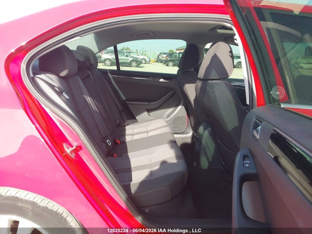 3VWDB7AJ1HM254835 Volkswagen Jetta Wolfsburg Edition