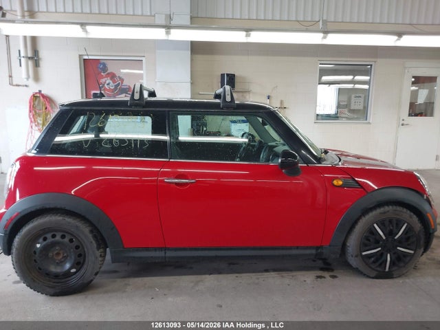 12613093 :رقم المزاد ، WMWMF3C57ATZ63113 vin ، 2010 Mini Cooper Classic مزاد بيع