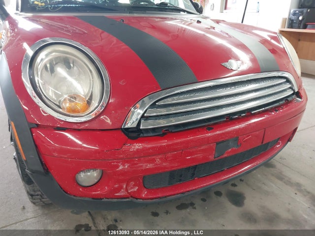 12613093 :رقم المزاد ، WMWMF3C57ATZ63113 vin ، 2010 Mini Cooper Classic مزاد بيع