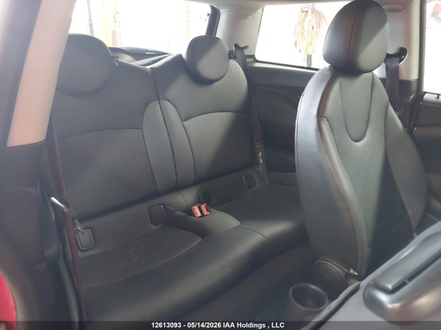 12613093 :رقم المزاد ، WMWMF3C57ATZ63113 vin ، 2010 Mini Cooper Classic مزاد بيع