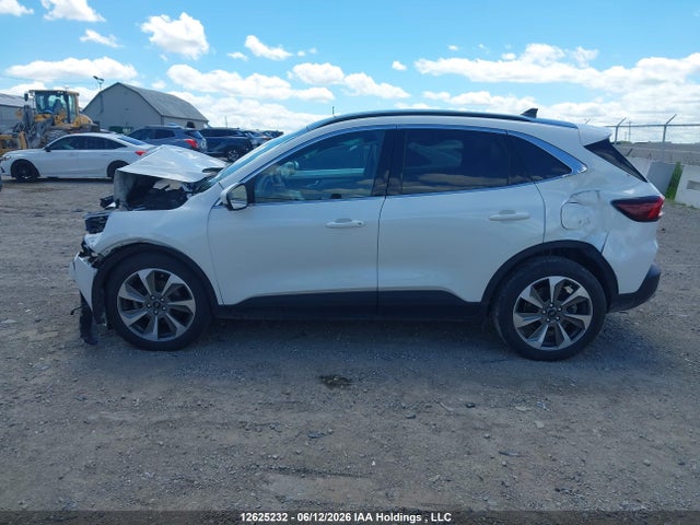 Ford Escape 2024 1FMCU9JA4RUB09799 Image 13