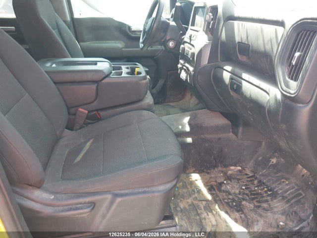 Продажа на аукционе авто 2021 Chevrolet Silverado K1500, vin: 1GCUYAEF2MZ184081, номер лота: 12625235