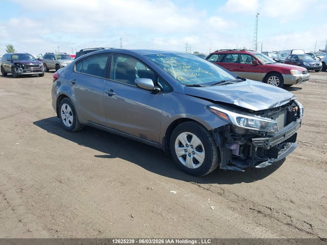 2018 Kia Forte Lx მანქანა იყიდება აუქციონზე, vin: 3KPFK4A73JE251997, აუქციონის ნომერი: 12625239