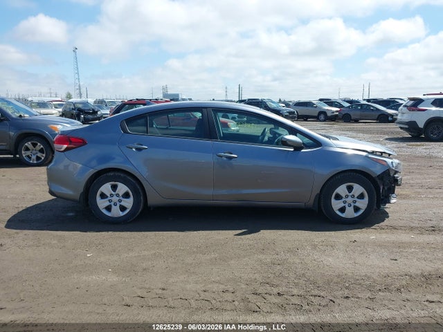 Продажа на аукционе авто 2018 Kia Forte Lx, vin: 3KPFK4A73JE251997, номер лота: 12625239