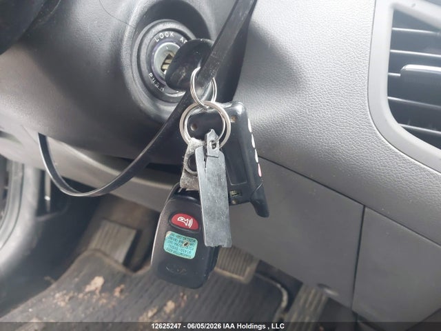 2013 Hyundai Elantra მანქანა იყიდება აუქციონზე, vin: 5NPDH4AE2DH209034, აუქციონის ნომერი: 12625247