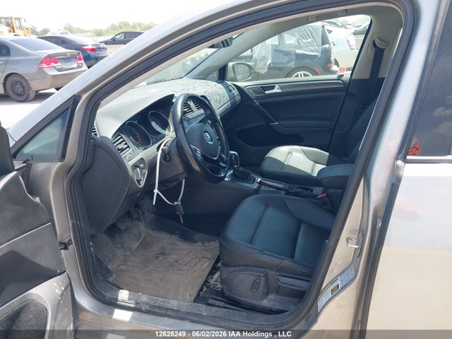 Auction sale of the 2018 Volkswagen Golf Sportwagen S/se, vin: 3VWD17AU2JM761729, lot number: 12625249