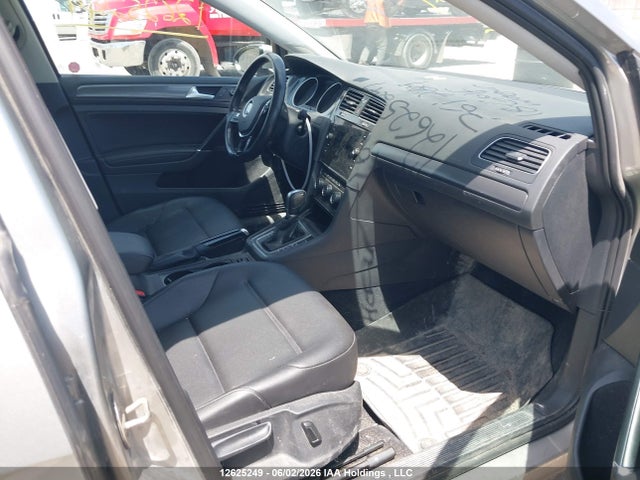 Auction sale of the 2018 Volkswagen Golf Sportwagen S/se, vin: 3VWD17AU2JM761729, lot number: 12625249
