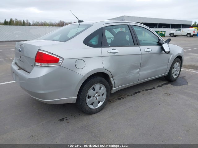 12612212 :رقم المزاد ، 1FAHP35N59W261533 vin ، 2009 Ford Focus Se مزاد بيع