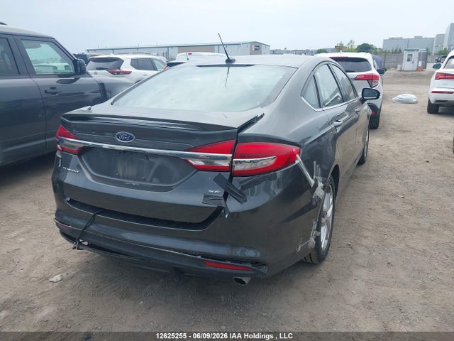 12625255 :رقم المزاد ، 3FA6P0H7XHR202465 vin ، 2017 Ford Fusion Se مزاد بيع