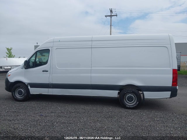 W1Y4KCHY3SP787815 Mercedes-Benz Sprinter 2500 High Roof 4-cyl Diesel