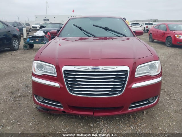Chrysler 300 2014 2C3CCAAG8EH107133 Image 10