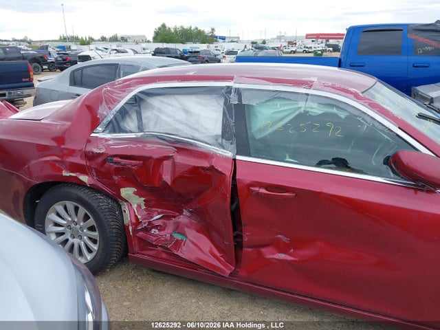 Chrysler 300 2014 2C3CCAAG8EH107133 Image 6