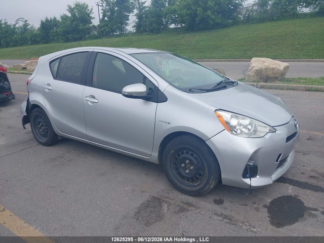 2012 Toyota Prius C Technology მანქანა იყიდება აუქციონზე, vin: JTDKDTB3XC1013357, აუქციონის ნომერი: 12625295