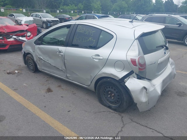 2012 Toyota Prius C Technology მანქანა იყიდება აუქციონზე, vin: JTDKDTB3XC1013357, აუქციონის ნომერი: 12625295