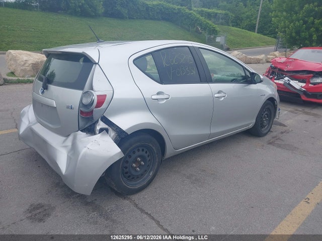 2012 Toyota Prius C Technology მანქანა იყიდება აუქციონზე, vin: JTDKDTB3XC1013357, აუქციონის ნომერი: 12625295