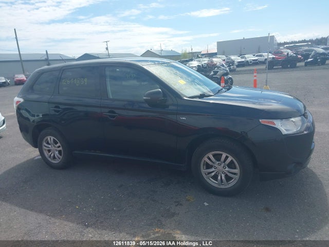 12611839 :رقم المزاد ، JA4JZ3AX4EZ602310 vin ، 2014 Mitsubishi Outlander Se مزاد بيع