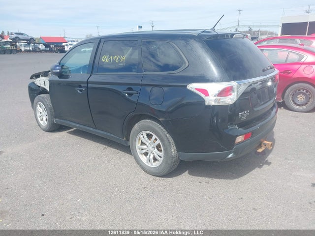 12611839 :رقم المزاد ، JA4JZ3AX4EZ602310 vin ، 2014 Mitsubishi Outlander Se مزاد بيع