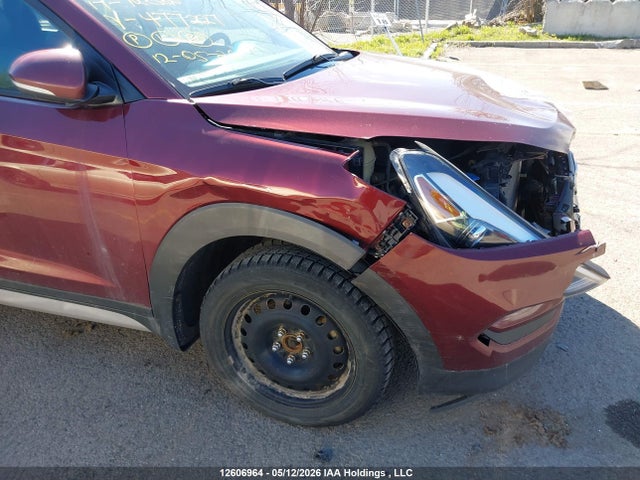 12606964 :رقم المزاد ، KM8J33A41HU477227 vin ، 2017 Hyundai Tucson Se مزاد بيع