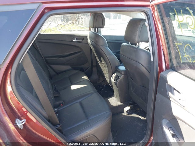 12606964 :رقم المزاد ، KM8J33A41HU477227 vin ، 2017 Hyundai Tucson Se مزاد بيع