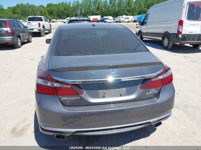 2016 Honda Accord Touring მანქანა იყიდება აუქციონზე, vin: 1HGCR3F91GA801083, აუქციონის ნომერი: 12625309