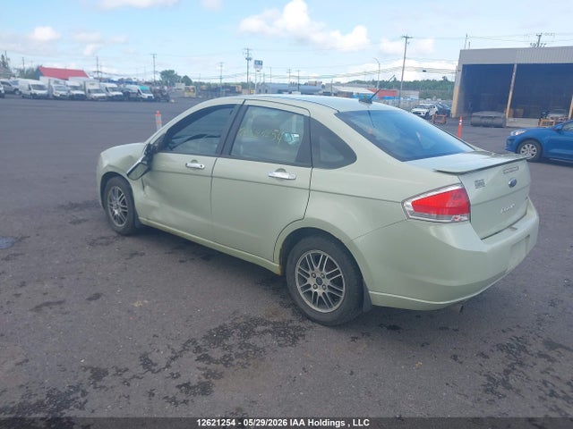 12621254 :رقم المزاد ، 1FAHP3FNXAW244116 vin ، 2010 Ford Focus Se مزاد بيع