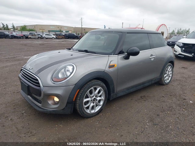 Mini Cooper 2018 WMWXP5C57J2H29326 Image 2