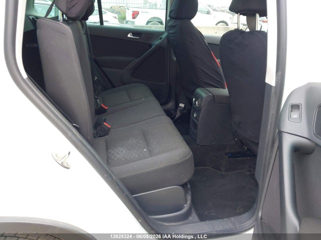 Aukcja sprzedaży 2015 Volkswagen Tiguan Comfortline/highline/special Edition/trendline, vin: WVGJV7AX9FW577735, numer aukcji: 12625324