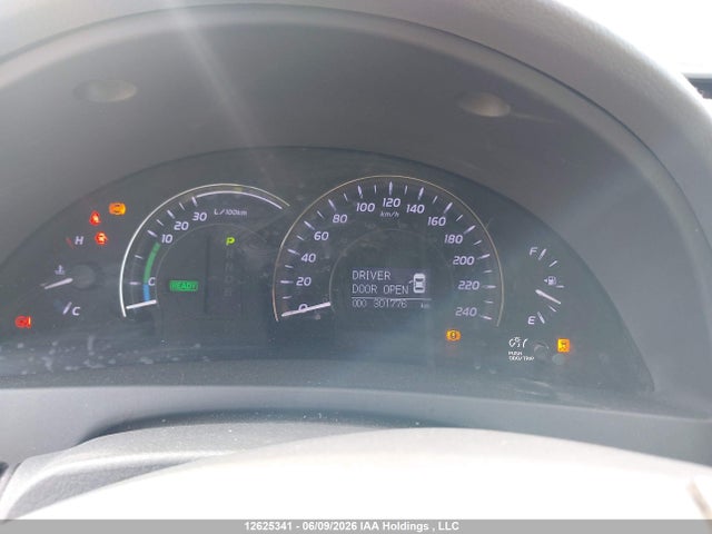 12625341 :رقم المزاد ، 4T1BB3EK1AU113394 vin ، 2010 Toyota Camry Hybrid مزاد بيع