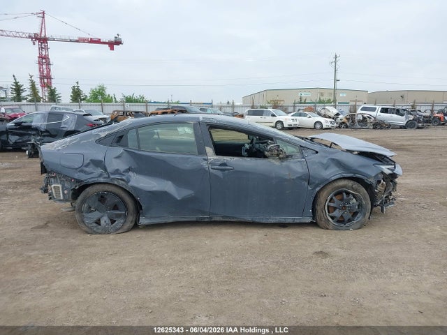 Продажа на аукционе авто 2026 Toyota Prius Plug-in Hybrid Se, vin: JTDACACU1T3055303, номер лота: 12625343