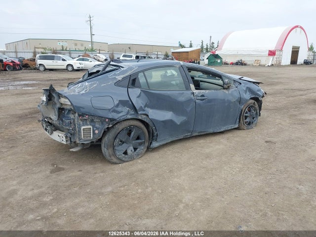Продажа на аукционе авто 2026 Toyota Prius Plug-in Hybrid Se, vin: JTDACACU1T3055303, номер лота: 12625343