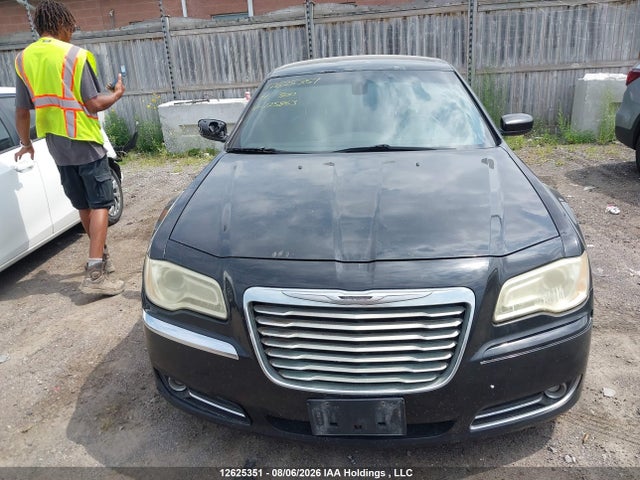 Chrysler 300 Touring 2014 2C3CCAAG3EH125863 Image 12