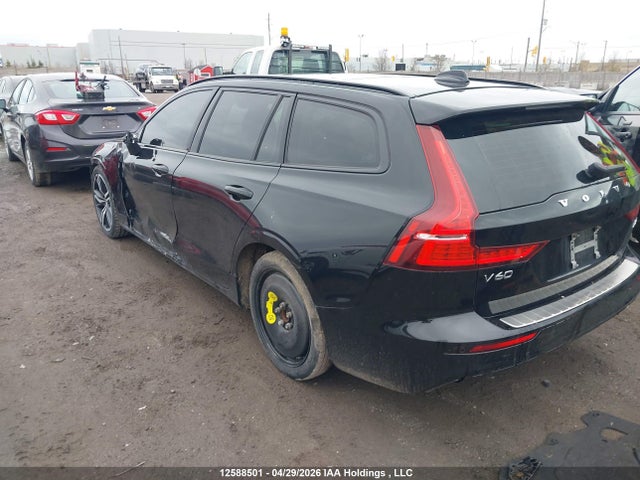 Aukcja sprzedaży 2022 Volvo V60 T6 R-design, vin: YV1A22SM7N1478809, numer aukcji: 12588501