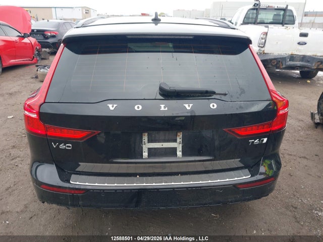 Aukcja sprzedaży 2022 Volvo V60 T6 R-design, vin: YV1A22SM7N1478809, numer aukcji: 12588501
