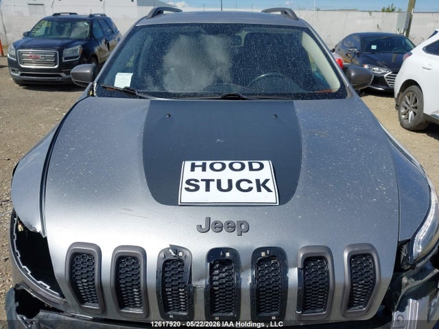 Продаж на аукціоні авто 2015 Jeep Cherokee Trailhawk, vin: 1C4PJMBS9FW724857, номер лоту: 12617920