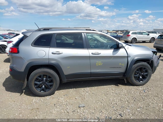 Продаж на аукціоні авто 2015 Jeep Cherokee Trailhawk, vin: 1C4PJMBS9FW724857, номер лоту: 12617920