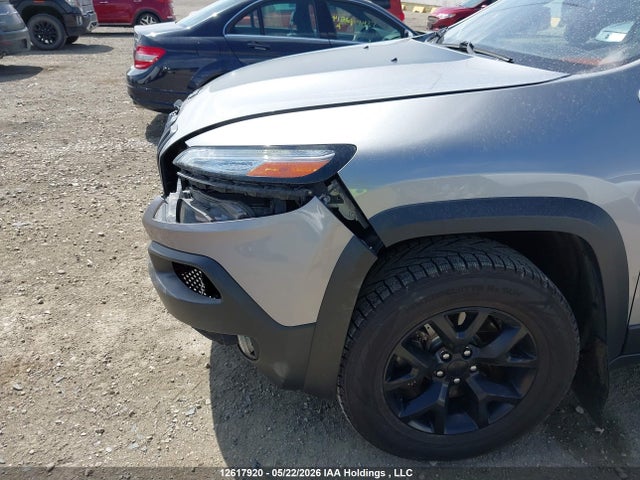 Продаж на аукціоні авто 2015 Jeep Cherokee Trailhawk, vin: 1C4PJMBS9FW724857, номер лоту: 12617920