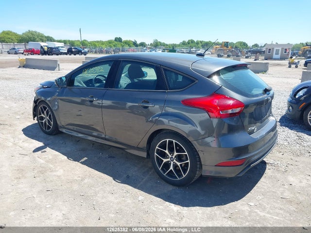 Aukcja sprzedaży 2015 Ford Focus Se, vin: 1FADP3K25FL265135, numer aukcji: 12625382