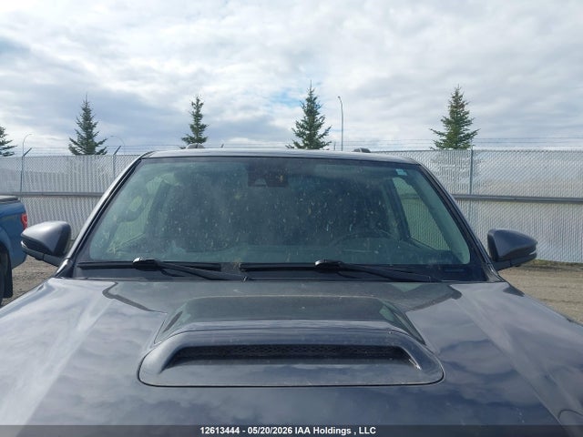 12613444 :رقم المزاد ، JTERU5JR8N6047783 vin ، 2022 Toyota 4runner مزاد بيع