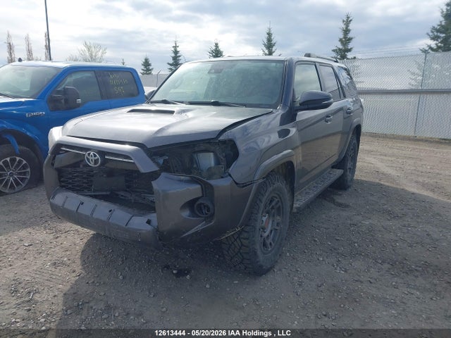 12613444 :رقم المزاد ، JTERU5JR8N6047783 vin ، 2022 Toyota 4runner مزاد بيع